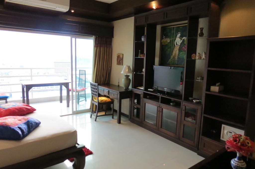 View Talay 6 Suite Apartments Pattaya Ngoại thất bức ảnh