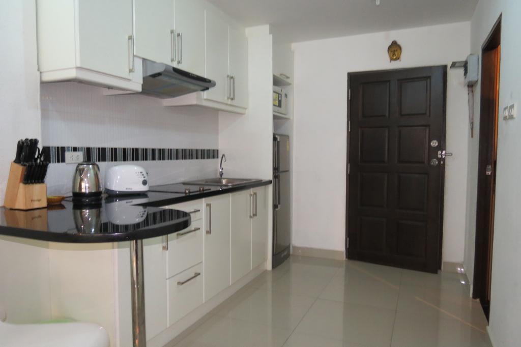 View Talay 6 Suite Apartments Pattaya Phòng bức ảnh